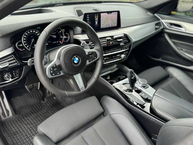 Черный БМВ 5 Серия, объемом двигателя 2 л и пробегом 198 тыс. км за 24999 $, фото 13 на Automoto.ua