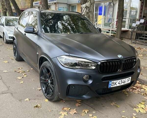 Черный БМВ 5 Серия, объемом двигателя 3 л и пробегом 140 тыс. км за 43000 $, фото 7 на Automoto.ua