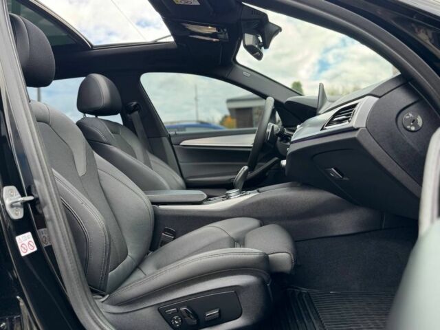 Черный БМВ 5 Серия, объемом двигателя 2 л и пробегом 198 тыс. км за 24999 $, фото 19 на Automoto.ua