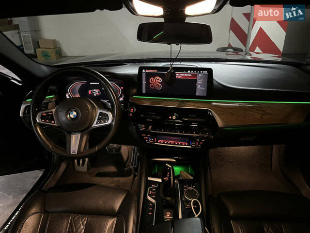 Чорний БМВ 5 Серія, об'ємом двигуна 2.99 л та пробігом 240 тис. км за 55000 $, фото 11 на Automoto.ua
