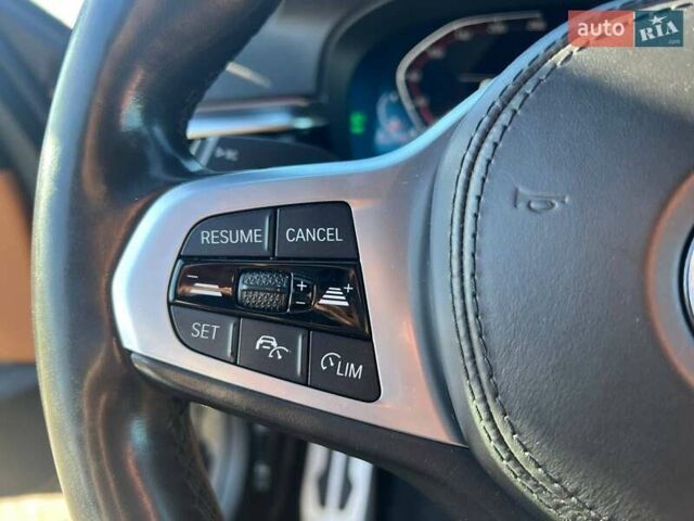 Черный БМВ 5 Серия, объемом двигателя 2 л и пробегом 190 тыс. км за 32790 $, фото 22 на Automoto.ua