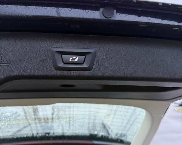 Чорний БМВ 5 Серія, об'ємом двигуна 2.99 л та пробігом 139 тис. км за 26057 $, фото 15 на Automoto.ua