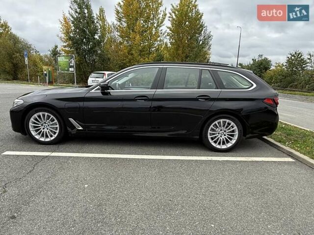 Чорний БМВ 5 Серія, об'ємом двигуна 2.99 л та пробігом 139 тис. км за 26057 $, фото 2 на Automoto.ua