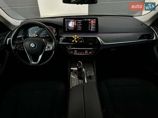 Черный БМВ 5 Серия, объемом двигателя 2 л и пробегом 203 тыс. км за 37500 $, фото 16 на Automoto.ua
