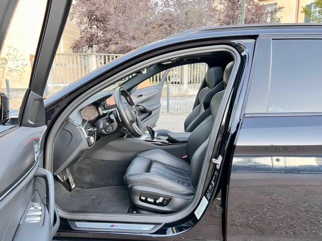 Чорний БМВ 5 Серія, об'ємом двигуна 3 л та пробігом 12 тис. км за 21900 $, фото 6 на Automoto.ua