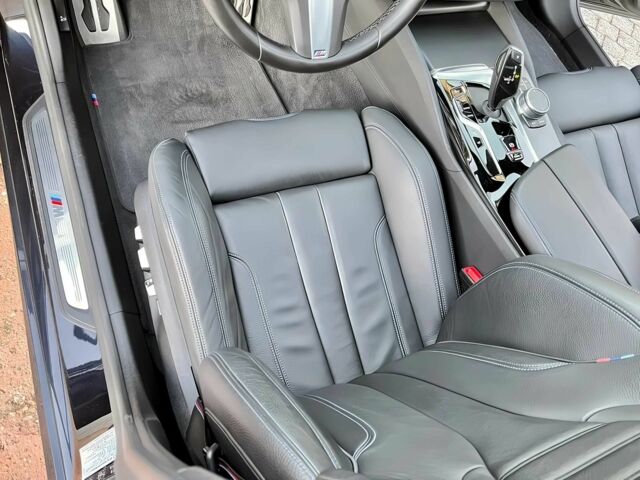 Чорний БМВ 5 Серія, об'ємом двигуна 3 л та пробігом 12 тис. км за 21900 $, фото 11 на Automoto.ua