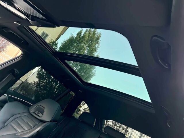 Чорний БМВ 5 Серія, об'ємом двигуна 3 л та пробігом 12 тис. км за 21900 $, фото 13 на Automoto.ua