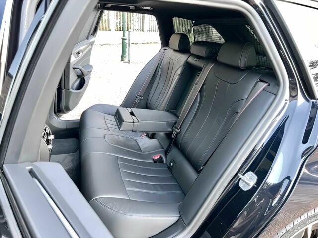 Чорний БМВ 5 Серія, об'ємом двигуна 3 л та пробігом 12 тис. км за 21900 $, фото 14 на Automoto.ua