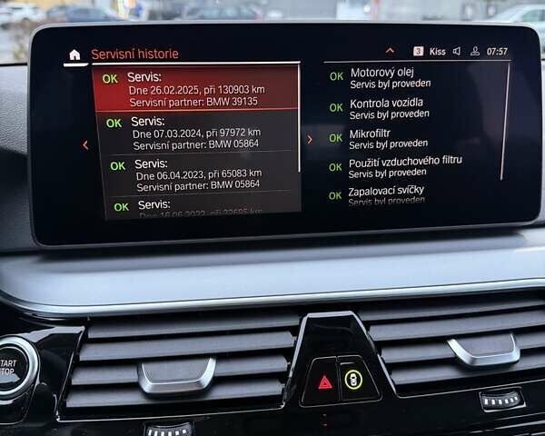Чорний БМВ 5 Серія, об'ємом двигуна 2.99 л та пробігом 139 тис. км за 26057 $, фото 9 на Automoto.ua
