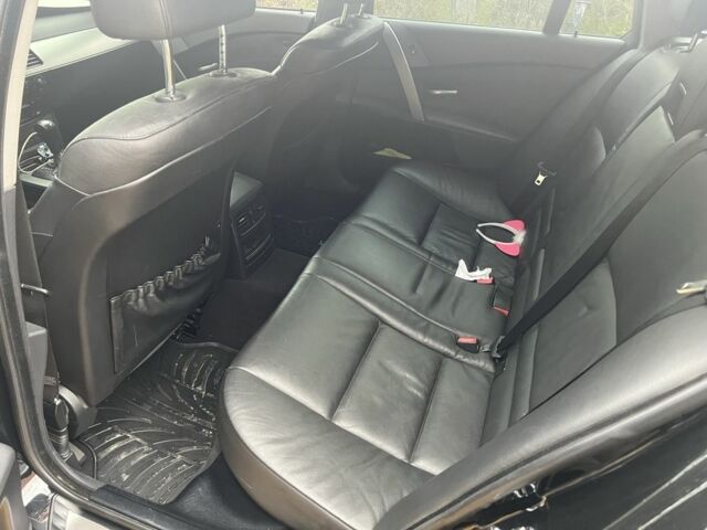 Черный БМВ 5 Серия, объемом двигателя 2.5 л и пробегом 350 тыс. км за 6000 $, фото 5 на Automoto.ua