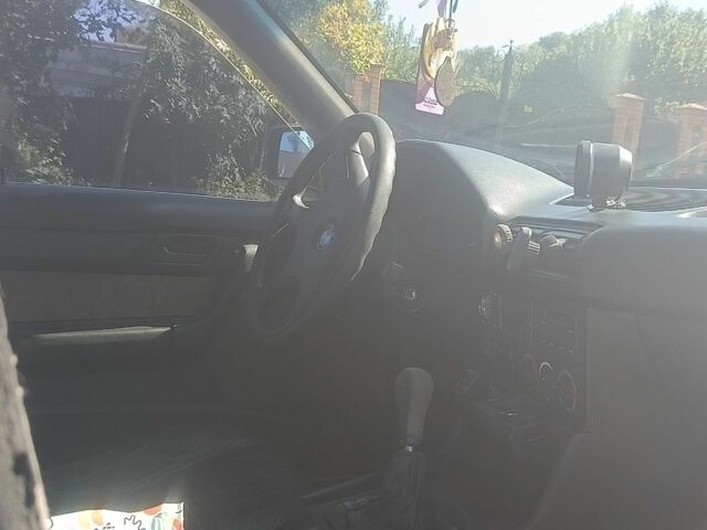 Черный БМВ 5 Серия, объемом двигателя 2 л и пробегом 350 тыс. км за 1800 $, фото 2 на Automoto.ua