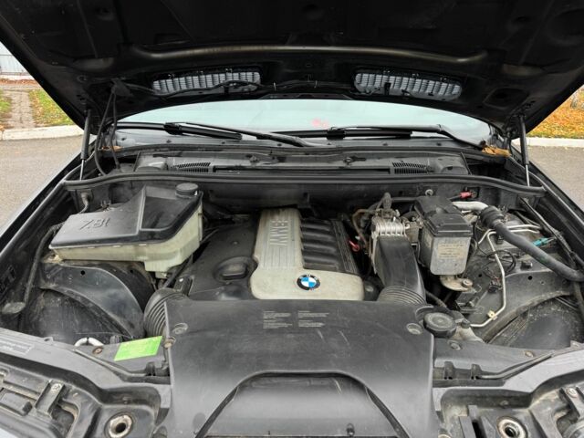 Черный БМВ 5 Серия, объемом двигателя 2.9 л и пробегом 253 тыс. км за 5650 $, фото 17 на Automoto.ua