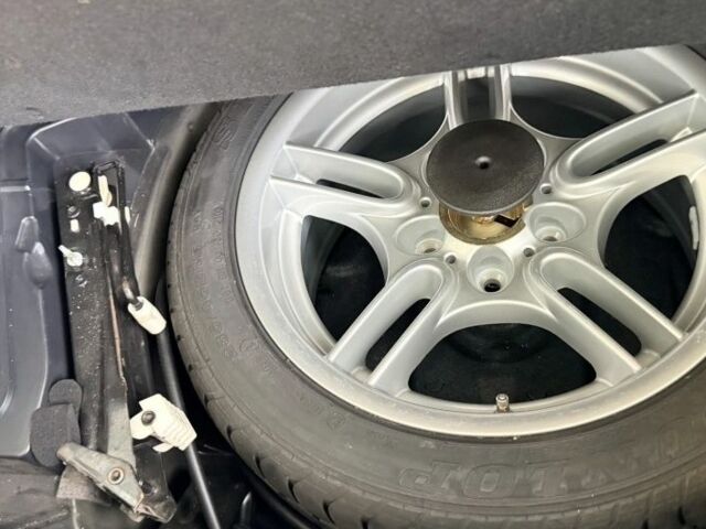 Черный БМВ 5 Серия, объемом двигателя 3 л и пробегом 260 тыс. км за 2200 $, фото 13 на Automoto.ua