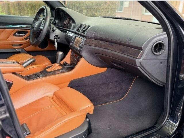 Черный БМВ 5 Серия, объемом двигателя 3 л и пробегом 260 тыс. км за 2200 $, фото 12 на Automoto.ua