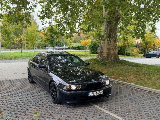 Черный БМВ 5 Серия, объемом двигателя 3 л и пробегом 260 тыс. км за 2200 $, фото 2 на Automoto.ua