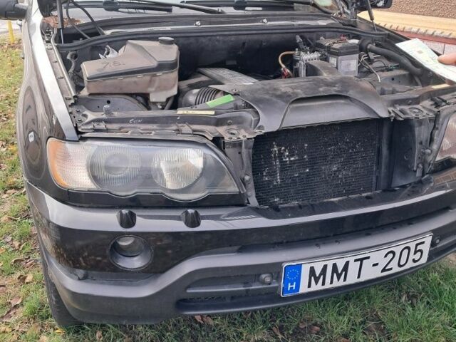 Черный БМВ 5 Серия, объемом двигателя 3 л и пробегом 320 тыс. км за 3100 $, фото 2 на Automoto.ua