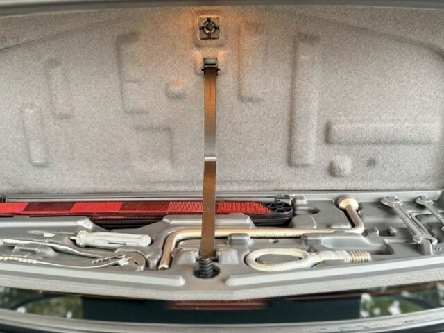 Черный БМВ 5 Серия, объемом двигателя 3 л и пробегом 260 тыс. км за 2200 $, фото 14 на Automoto.ua