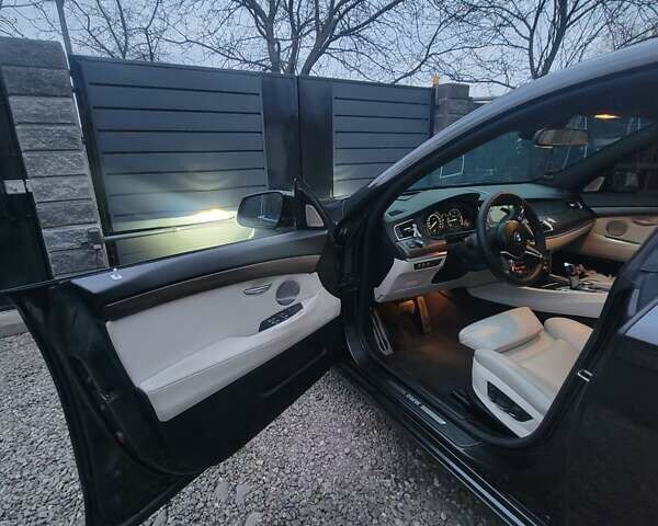 Черный БМВ 5 Серия, объемом двигателя 2.99 л и пробегом 262 тыс. км за 17200 $, фото 44 на Automoto.ua