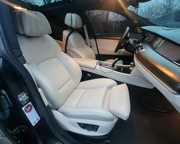 Черный БМВ 5 Серия, объемом двигателя 2.99 л и пробегом 262 тыс. км за 17200 $, фото 45 на Automoto.ua
