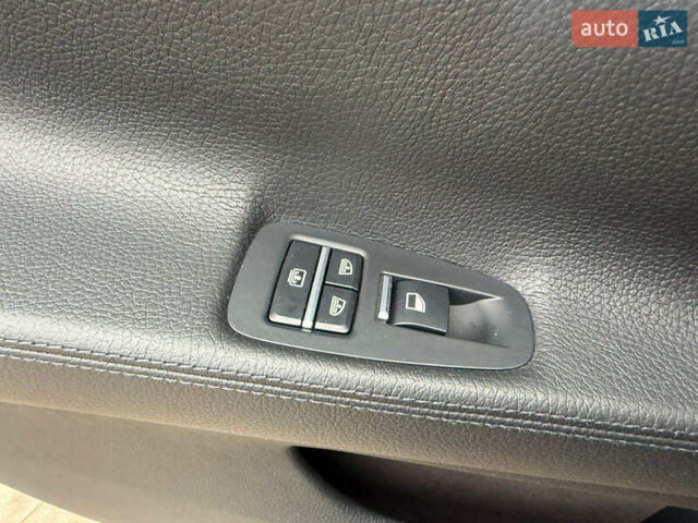 Черный БМВ 5 Серия, объемом двигателя 3 л и пробегом 317 тыс. км за 13500 $, фото 14 на Automoto.ua