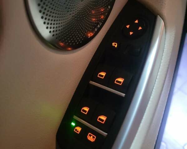 Черный БМВ 5 Серия, объемом двигателя 2.99 л и пробегом 262 тыс. км за 17200 $, фото 42 на Automoto.ua