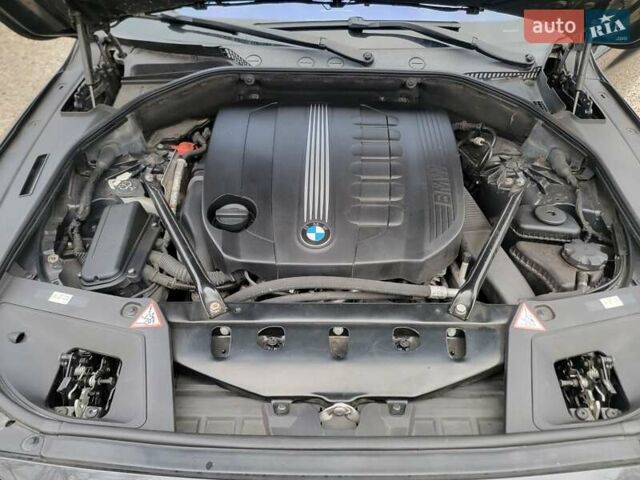 Черный БМВ 5 Серия, объемом двигателя 2.99 л и пробегом 262 тыс. км за 17200 $, фото 18 на Automoto.ua