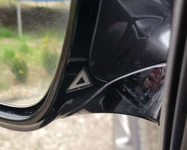 Черный БМВ 5 Серия, объемом двигателя 2.99 л и пробегом 262 тыс. км за 17200 $, фото 17 на Automoto.ua