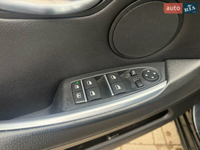 Черный БМВ 5 Серия, объемом двигателя 3 л и пробегом 317 тыс. км за 13500 $, фото 16 на Automoto.ua