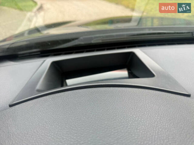 Черный БМВ 5 Серия, объемом двигателя 3 л и пробегом 317 тыс. км за 13500 $, фото 22 на Automoto.ua