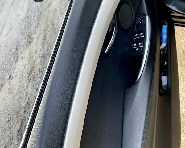 Чорний БМВ 5 Серія, об'ємом двигуна 2.99 л та пробігом 311 тис. км за 15500 $, фото 6 на Automoto.ua