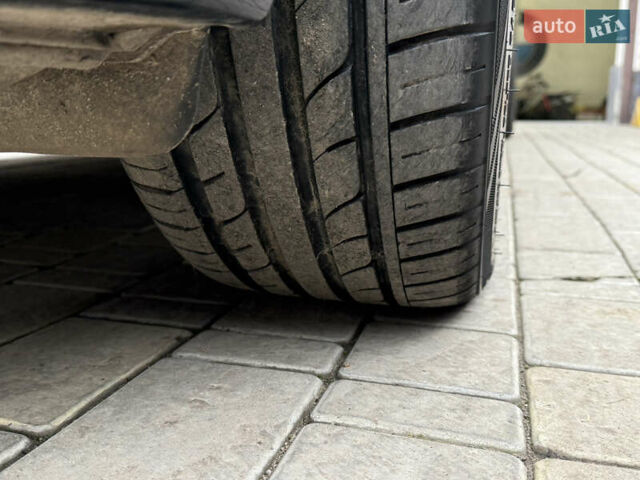 Черный БМВ 5 Серия, объемом двигателя 3 л и пробегом 190 тыс. км за 23500 $, фото 5 на Automoto.ua