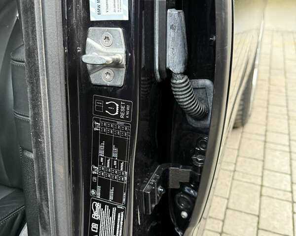 Черный БМВ 5 Серия, объемом двигателя 3 л и пробегом 190 тыс. км за 23500 $, фото 35 на Automoto.ua