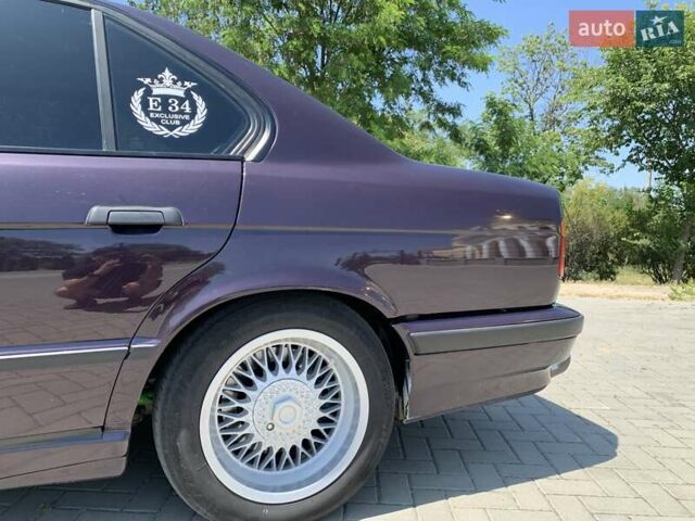 Фиолетовый БМВ 5 Серия, объемом двигателя 4 л и пробегом 380 тыс. км за 5250 $, фото 10 на Automoto.ua