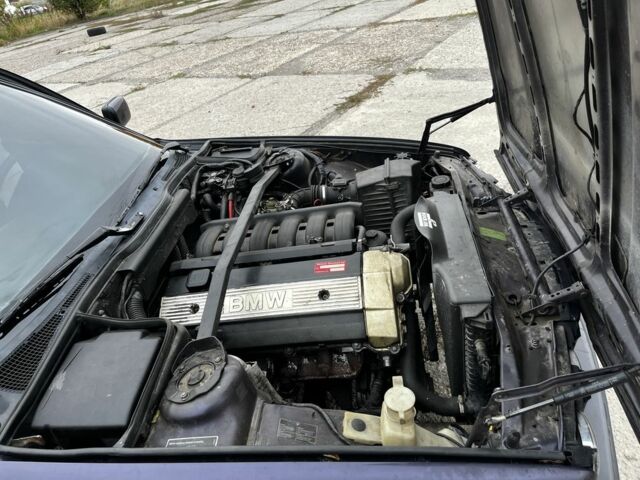 Фіолетовий БМВ 5 Серія, об'ємом двигуна 2.8 л та пробігом 482 тис. км за 4300 $, фото 6 на Automoto.ua