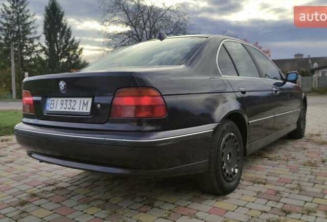 Фиолетовый БМВ 5 Серия, объемом двигателя 1.99 л и пробегом 400 тыс. км за 4000 $, фото 4 на Automoto.ua