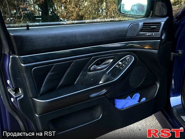 Фіолетовий БМВ 5 Серія, об'ємом двигуна 2 л та пробігом 211 тис. км за 5999 $, фото 12 на Automoto.ua