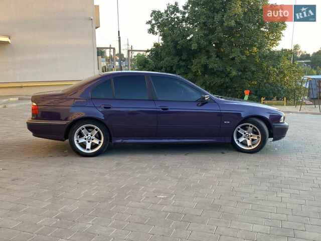 Фіолетовий БМВ 5 Серія, об'ємом двигуна 1.99 л та пробігом 320 тис. км за 3500 $, фото 2 на Automoto.ua