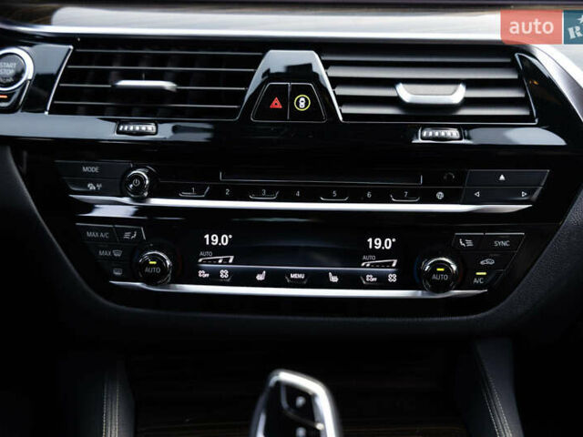 Фіолетовий БМВ 5 Серія, об'ємом двигуна 2.99 л та пробігом 163 тис. км за 45000 $, фото 47 на Automoto.ua