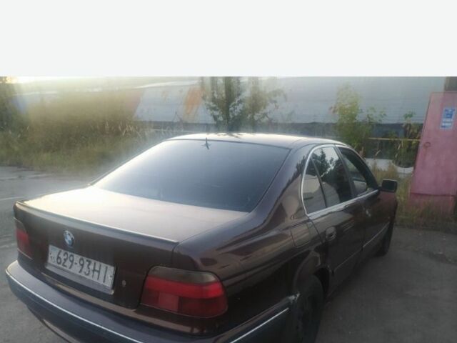 Коричневый БМВ 5 Серия, объемом двигателя 2.5 л и пробегом 316 тыс. км за 2500 $, фото 2 на Automoto.ua