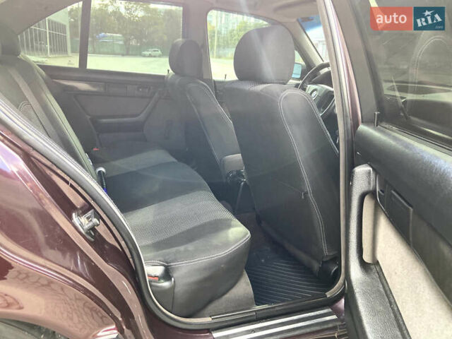 Коричневый БМВ 5 Серия, объемом двигателя 2 л и пробегом 300 тыс. км за 4500 $, фото 12 на Automoto.ua