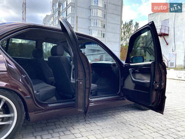 Коричневый БМВ 5 Серия, объемом двигателя 2 л и пробегом 300 тыс. км за 4500 $, фото 10 на Automoto.ua