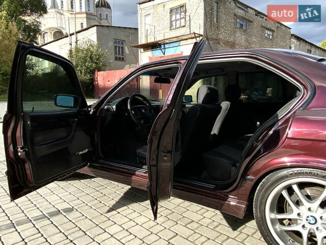 Коричневый БМВ 5 Серия, объемом двигателя 2 л и пробегом 300 тыс. км за 4500 $, фото 7 на Automoto.ua