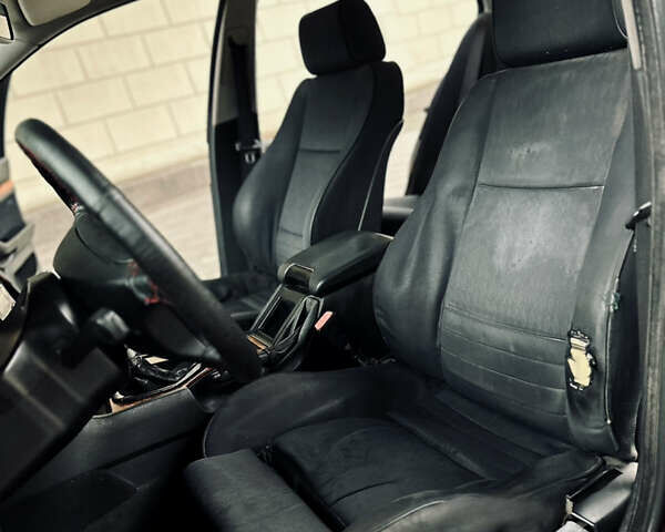 Коричневый БМВ 5 Серия, объемом двигателя 2.5 л и пробегом 377 тыс. км за 3400 $, фото 7 на Automoto.ua