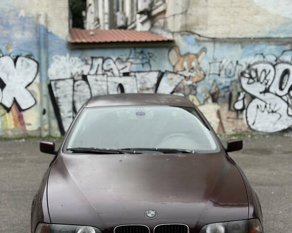 Коричневий БМВ 5 Серія, об'ємом двигуна 2.5 л та пробігом 300 тис. км за 3000 $, фото 7 на Automoto.ua