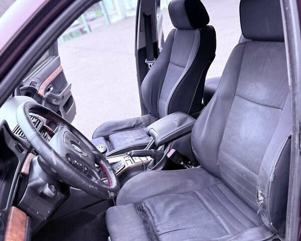 Коричневий БМВ 5 Серія, об'ємом двигуна 2.5 л та пробігом 300 тис. км за 3000 $, фото 12 на Automoto.ua