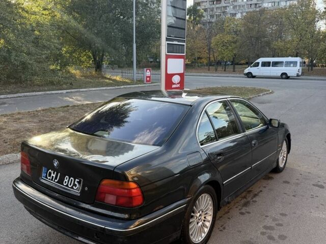 Коричневый БМВ 5 Серия, объемом двигателя 0 л и пробегом 350 тыс. км за 1350 $, фото 4 на Automoto.ua