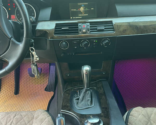 Коричневый БМВ 5 Серия, объемом двигателя 2.5 л и пробегом 310 тыс. км за 8500 $, фото 5 на Automoto.ua