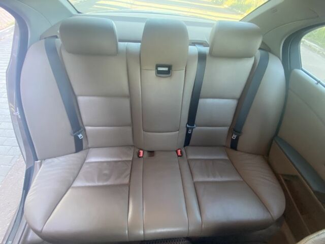 Коричневый БМВ 5 Серия, объемом двигателя 2.5 л и пробегом 235 тыс. км за 7799 $, фото 7 на Automoto.ua