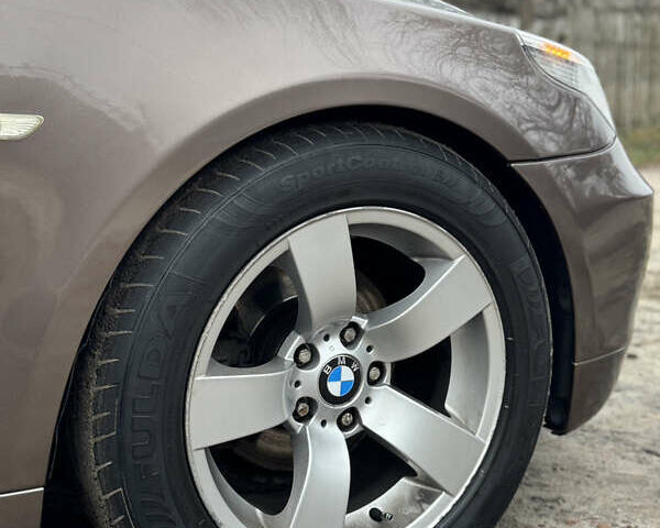 Коричневый БМВ 5 Серия, объемом двигателя 2.5 л и пробегом 275 тыс. км за 7850 $, фото 24 на Automoto.ua