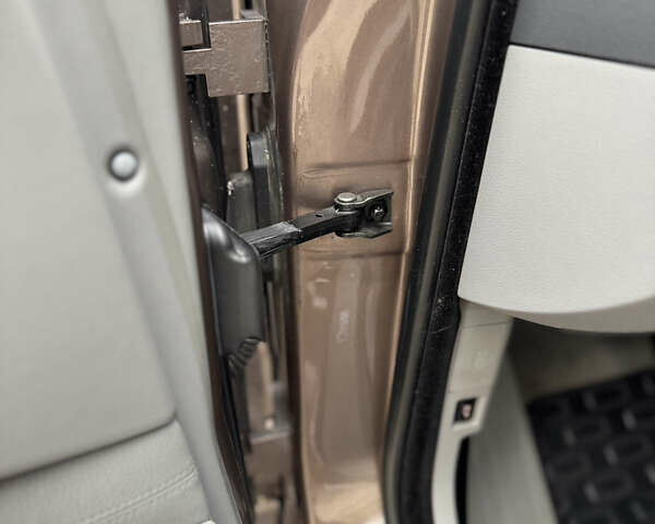 Коричневый БМВ 5 Серия, объемом двигателя 2.5 л и пробегом 275 тыс. км за 7850 $, фото 59 на Automoto.ua